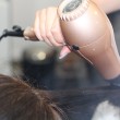 Ein neuer Trend in der Welt des Haarfärbens: Foilyage